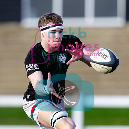 Leeds-2s-v-Sheff-Hallam-1s-050225-4